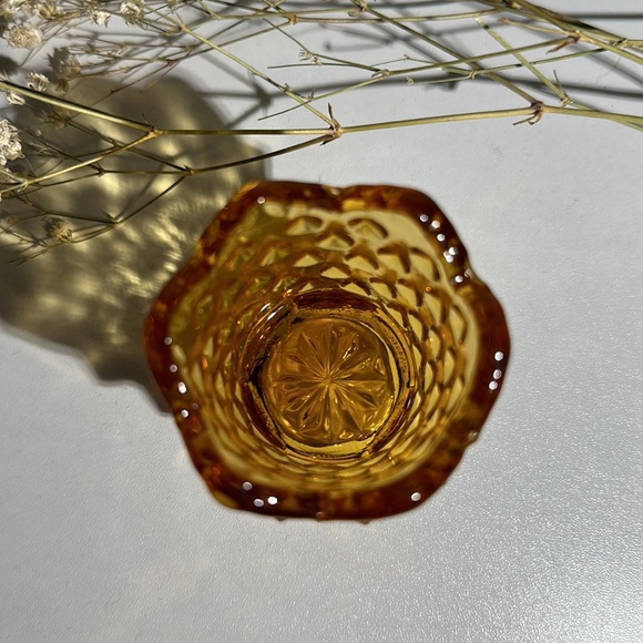 Vintage Fenton Hobnail Amber 3 Footed Toothpick Holder - Picture 4 of 7